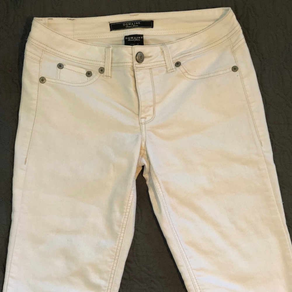 White Jean Capris